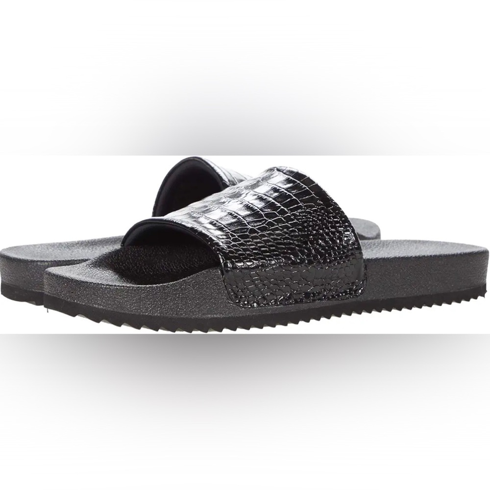 Freda Salvador croc embossed slides EUC